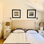 Charmante Im Historischen Zentrum By Interhome סן טרופז