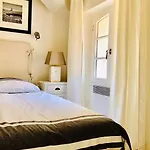 Charmante Im Historischen Zentrum By Interhome דירה