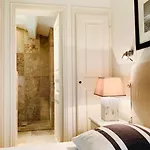 Charmante Im Historischen Zentrum By Interhome 公寓 圣特罗佩
