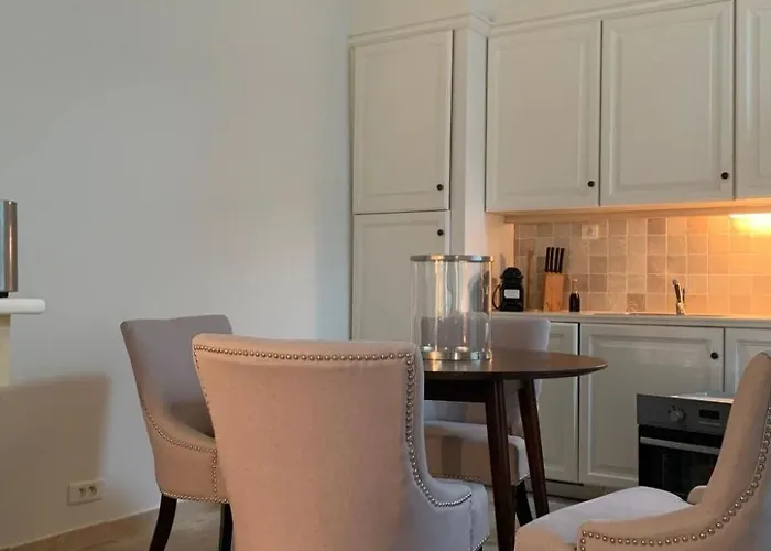 Charmante Im Historischen Zentrum By Interhome Apartment *