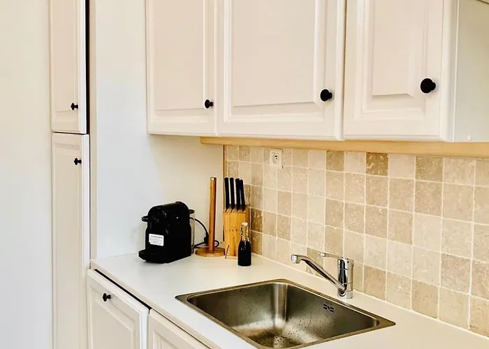 Charmante Im Historischen Zentrum By Interhome Saint-Tropez